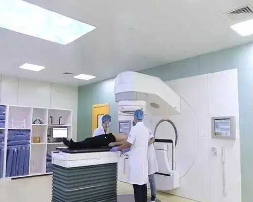 深入解读子宫肌瘤：发展探究与症状揭示